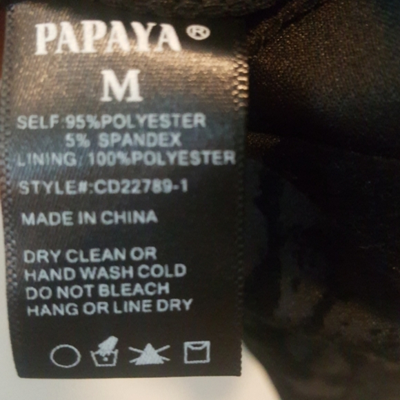 Little black casual dress medium - Picture 10 of 10